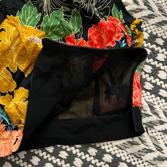 ✨2/20$✨NWOT ZARA Cropped Cami - Picture 5 of 9